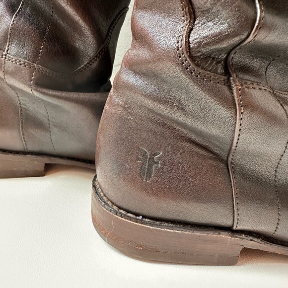 Women’s Brown Frye Riding Boots SIze 7.5 - Picture 4 of 10